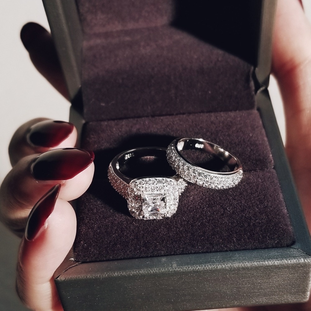 Luxury 925 Sterling Silver Wedding Ring Set R3400