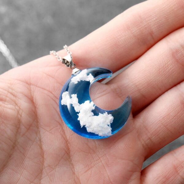 Glow In The Dark Resin Ball Bead Blue Sky and White Clouds Pendant Novel Design Necklace 6