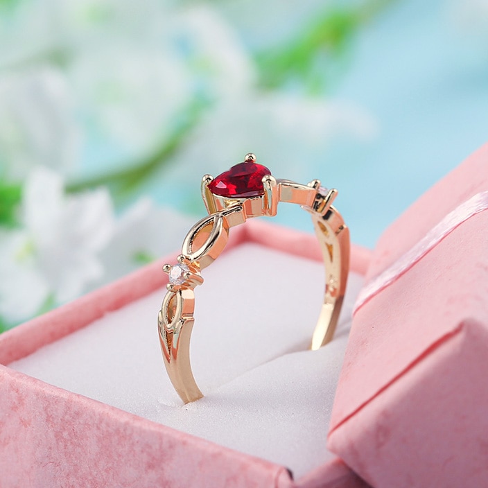 Simple Heart Ring for Women Fashion Zircon Stone Jewelry