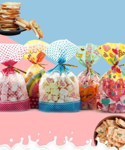 50Pcs/Pack with Wire Ties DIY Plastic Gift Pouches Cookies Candy Bags