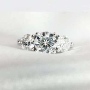 2ctw 6.5mm Round Cut Engagement Wedding Moissanite Diamond Ring