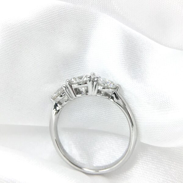 2ctw 6.5mm Round Cut Engagement Wedding Moissanite Diamond Ring 2