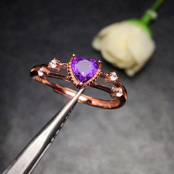 Romantic Rings For Women With Bright Purple Heart Shaped CZ Stone 3