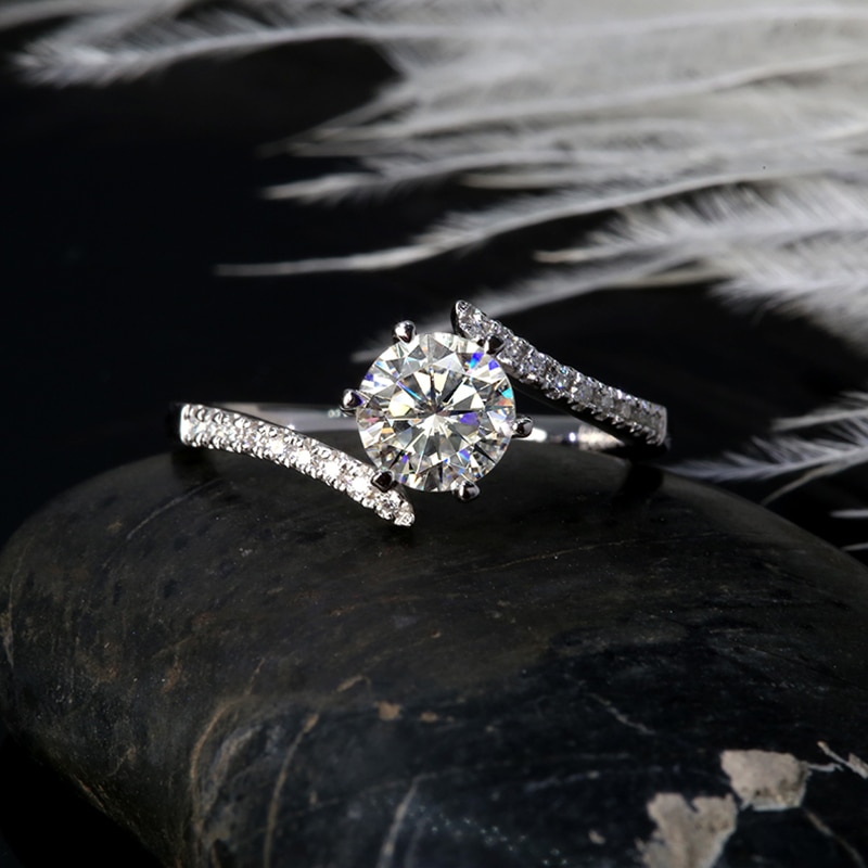 1 Carat ct 6.5mm White Engagement Wedding Moissanite Diamond Ring