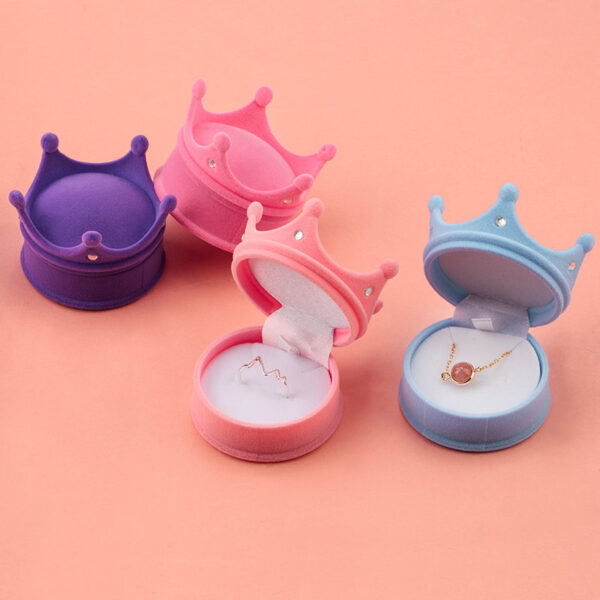 Lovely Crown Shape Velvet Jewelry Box 6