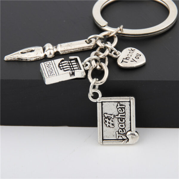 It Takes A Big Heart To Teach Little Minds Keychain for Teacher's Day Gift 6