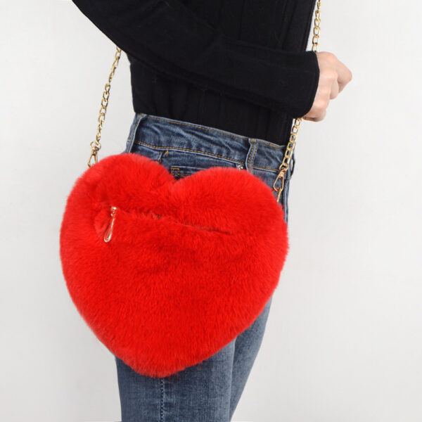 Fashion Heart Shaped Handbag Cute Faux Fur Crossbody Bag 3