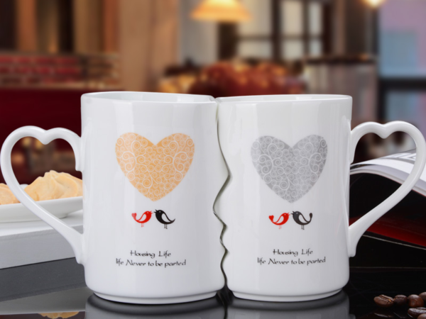 2Pcs Set Ceramic Couple Cups Lover Kiss Mugs 3